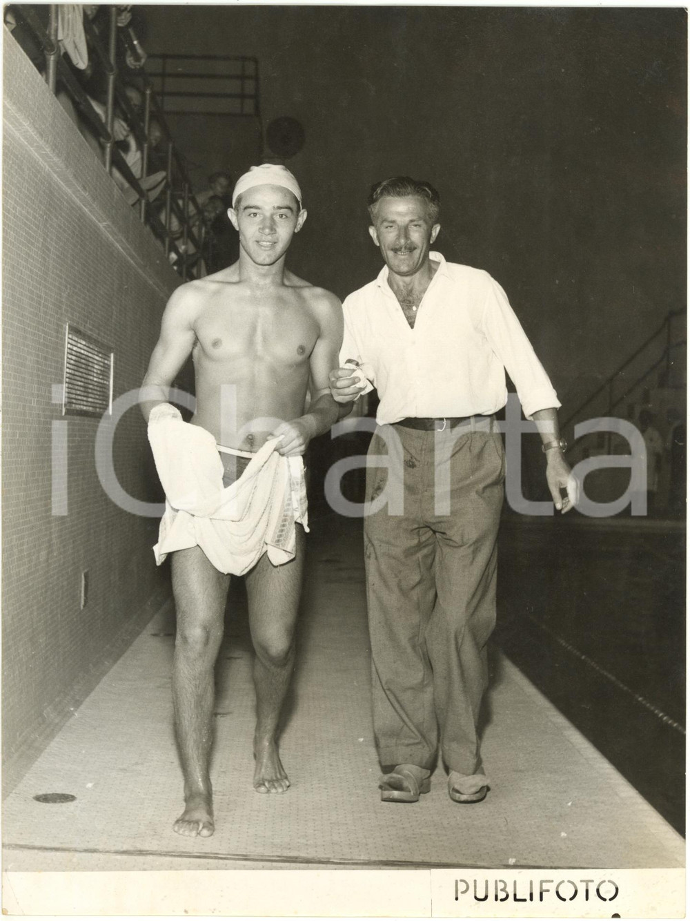 1953 GENOVA NUOTO Coppa SCARIONI - Fausto CARDINI vincitore della gara (2) *Foto