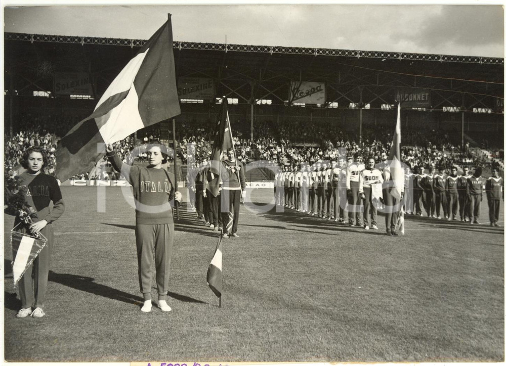 1957 COLOMBES ATLETICA Meeting internazionale - La squadra italiana *Foto