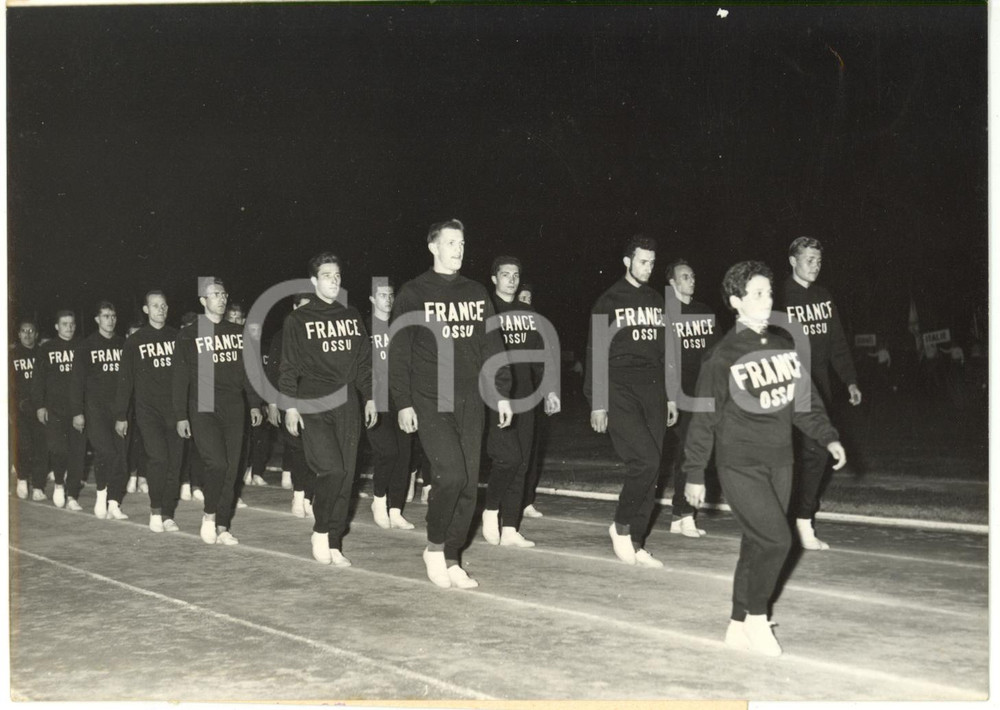 1957 PARIGI ATLETICA Giochi Universitari - Sfilata della squadra francese *Foto