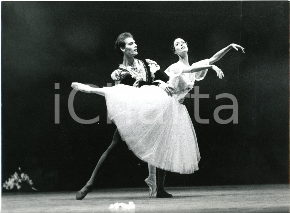 1975 ca ARENA DI VERONA - DANZA CLASSICA "Giselle" - Carla FRACCI *Foto