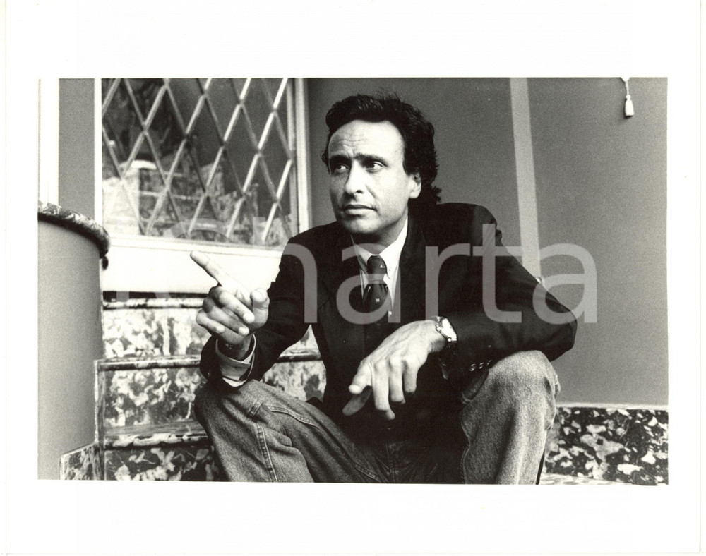 1995 ca SPETTACOLO Ritratto del conduttore televisivo Gigi SABANI (3) *Foto