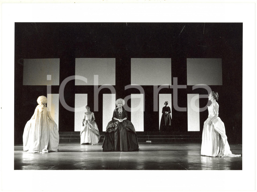 1996 TEATRO - TEATRIDITHALIA "Madame de Sade" Regia di Ferdinando BRUNI Foto
