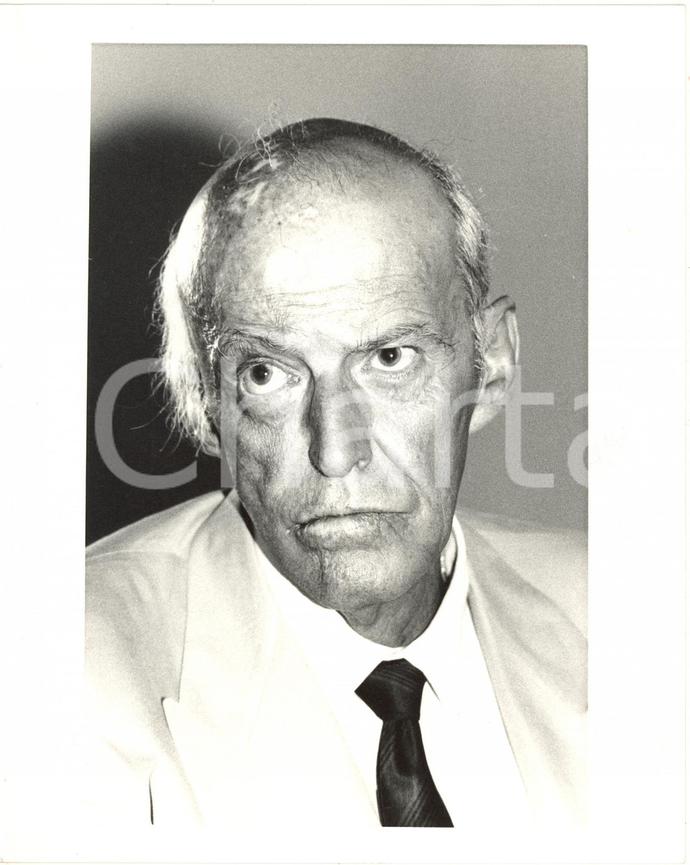 1990 ca COSTUME Ritratto dell'imprenditore Leopoldo PIRELLI (2) Fotografia 20x25