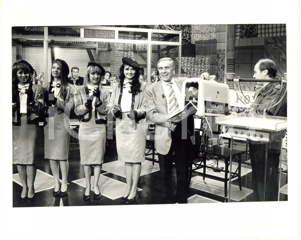 1987 RAI DUE - PORTOBELLO Enzo TORTORA con pappagallo e vallette *Foto 25x20