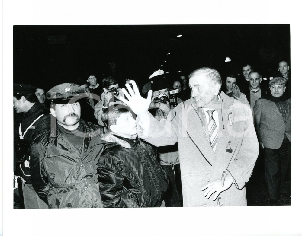1987 MILANO "PORTOBELLO" Enzo TORTORA in visita al Cenacolo Vinciano *Foto (6)