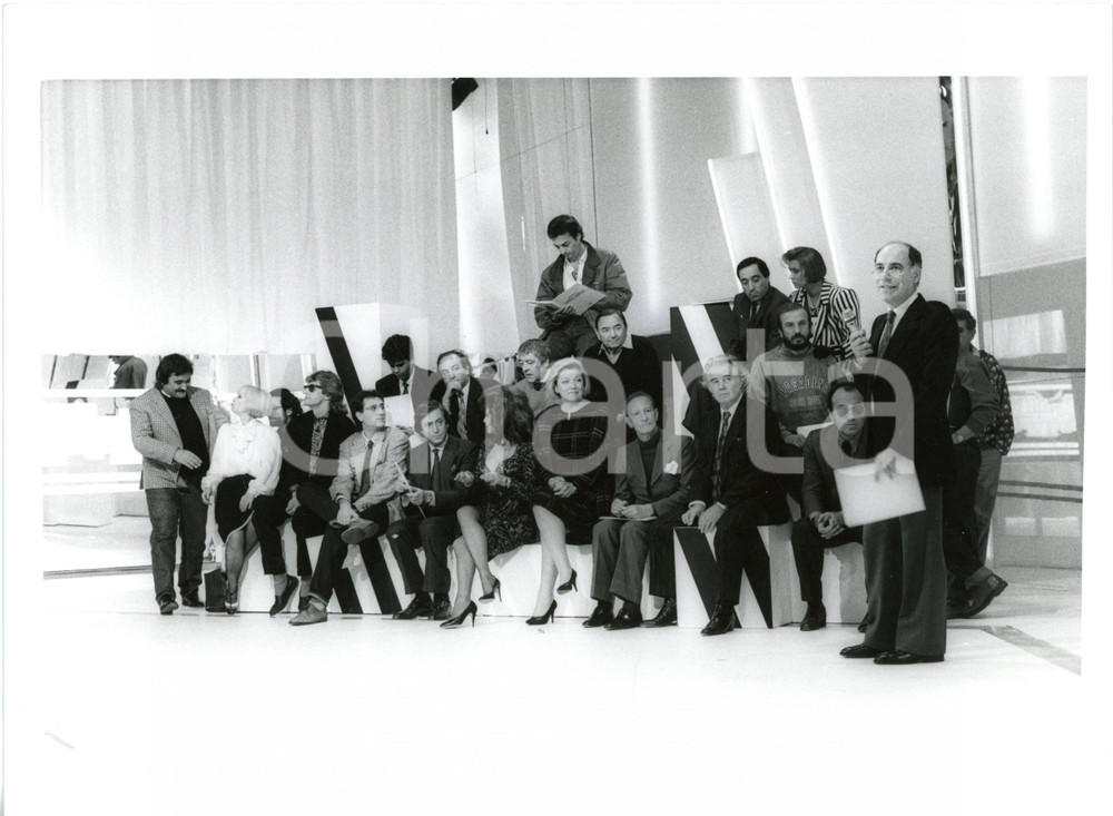 Fotografia d epoca originale 1986 TV RETE4  Un fantastico tragico venerdÃ¬  Umberto SMAILA e Franco OPPINI 1