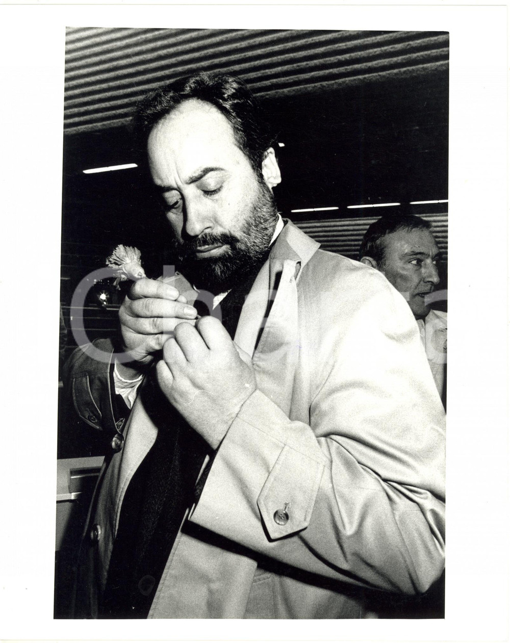 1987 RIMINI Congresso PSI - Ottaviano DEL TURCO con garofano rosso al petto (3)