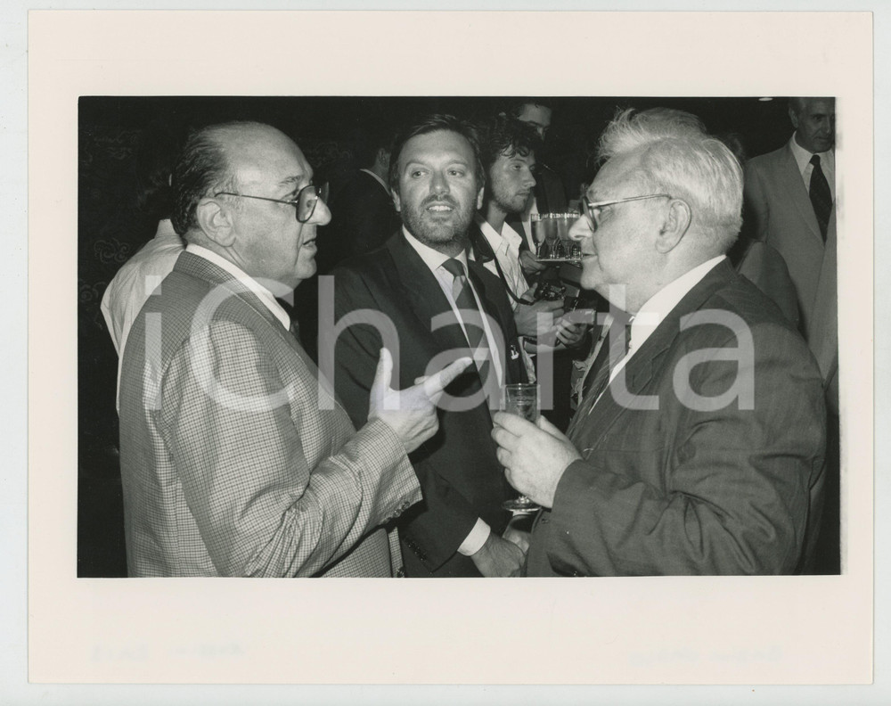 1985 ca COSTUME ITALIA - Giuseppe ROSSINI Carlo Maria BADINI - Foto 25x20 cm Fotografia di agenzia. FAIR/discreto lievi piegature Formato: 25x20 cm originale e autentica 1