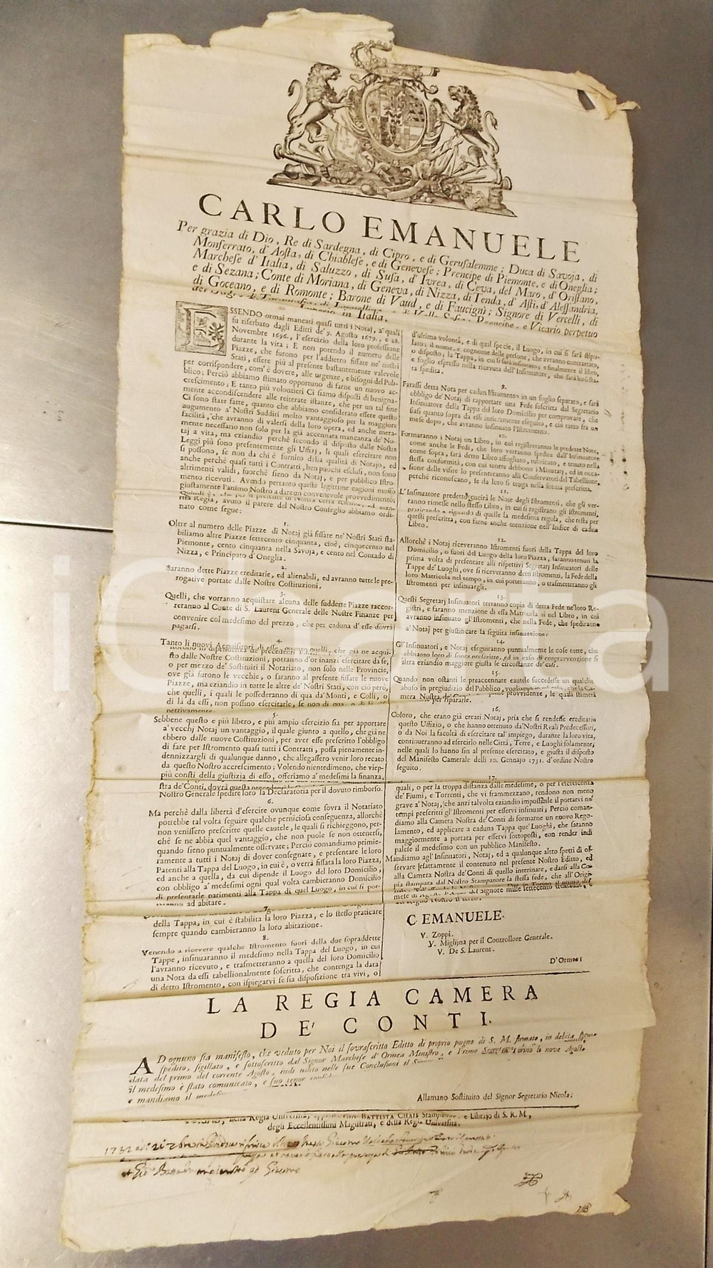 1732 TORINO NOTARIATO Aumento piazze e alienabilità  - Manifesto DANNEGGIATO