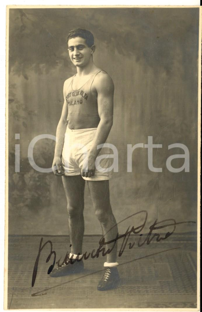 1925 ca MILANO PUGILATO Pietro BIANCHI - Sport Club VOLTA - Foto con AUTOGRAFO Fotocartolina d'epoca, con autografo del pugile Pietro Bianchi. CONDIZIONI: GFOTOGRAFO: G. Farabola - Milano    originale e autentica 1