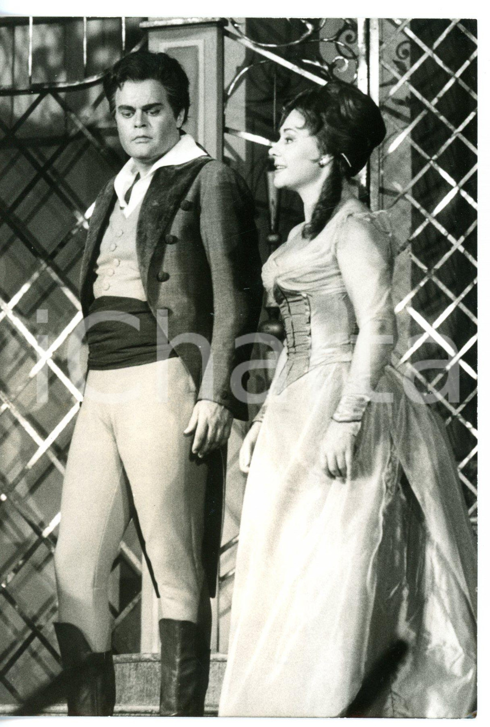 1963 SALISBURGO Theatergasse - Attori durante uno spettacolo *Foto 10x15