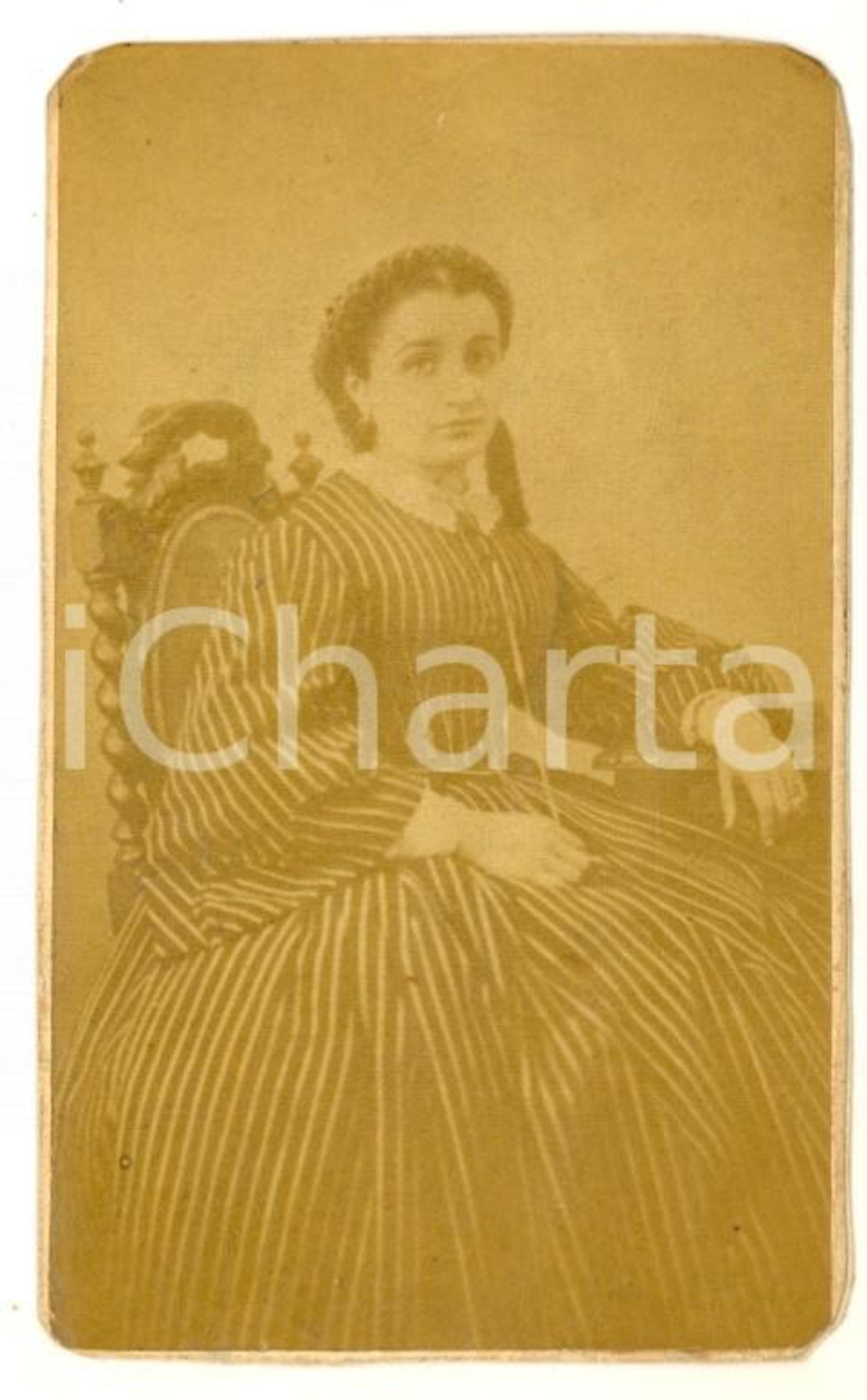 1865 ca TORINO Ritratto di nobildonna in abito a righe - Foto Auguste MEYLAN CDV