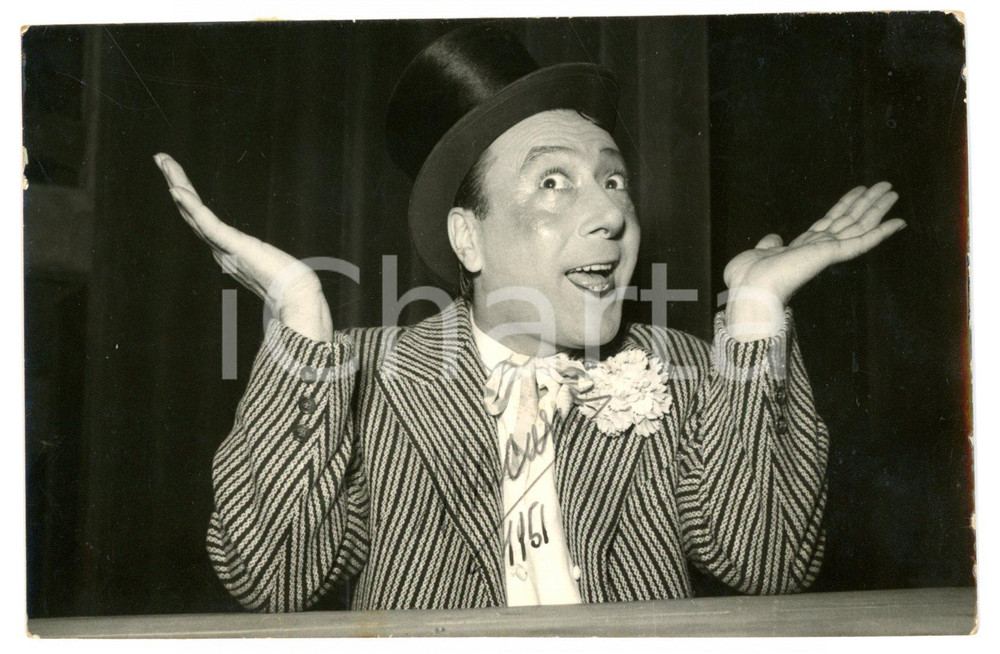 1951 TEATRO Erminio MACARIO *Fotocartolina con AUTOGRAFO 13x8 cm