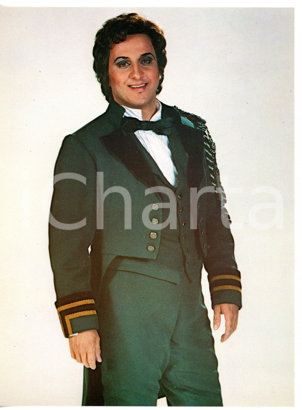 1980 ca MILANO LIRICA Tenore Paolo BARBACINI Don Ramiro in "Cenerentola" Foto  Fotografia seriale.CONDIZIONI: GFORMATO: 15x20 cm      originale e autentica 1