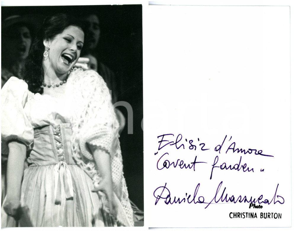 1975 ca LIRICA Soprano Daniela MAZZUCATO in "L'elisir d'amore" *Foto AUTOGRAFO