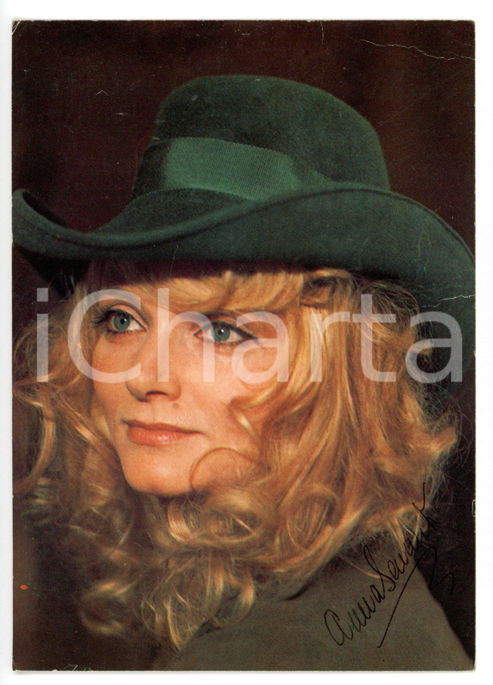 1970 ca CINEMA Attrice Anna SENIUK - Cartolina con AUTOGRAFO Fotocartolina con autografo, non viaggiata.CONDIZIONI: G (ma piccole increspature al margine destro) FORMATO: 10x15 cm      originale e autentica 1