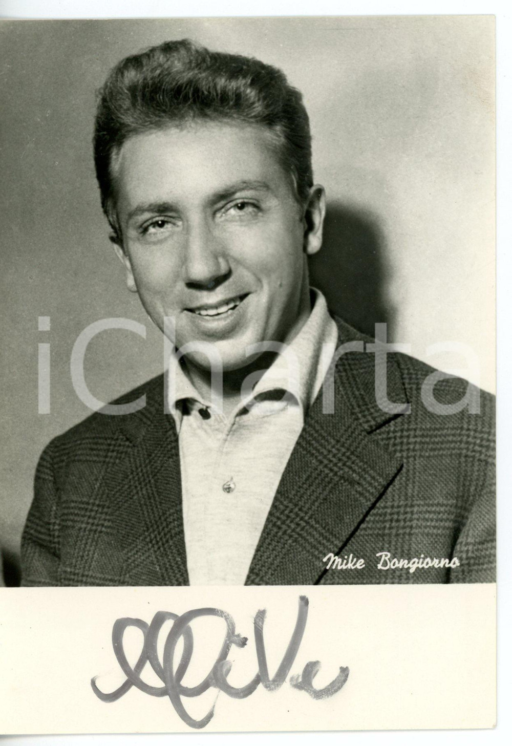 1955 ca COSTUME Mike BONGIORNO sponsor L'OREAL Fotocartolina con AUTOGRAFO 10x15