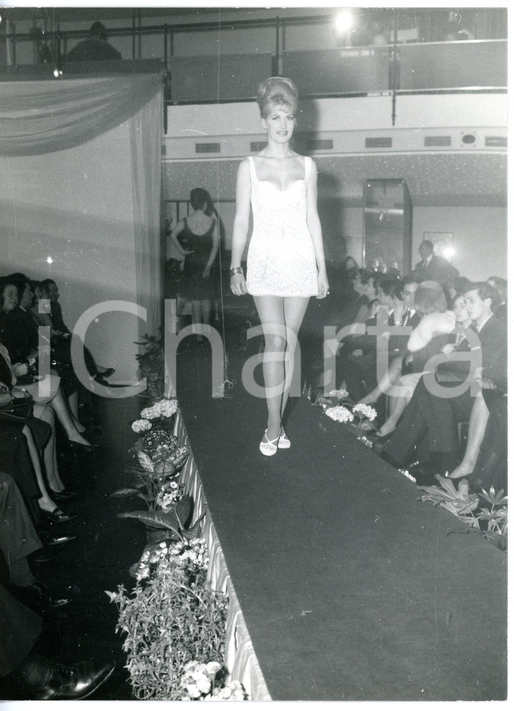 1955 ca TORINO Sfilata FELINA ROYAL - Modella in baby-doll - Foto VINTAGE 18x24