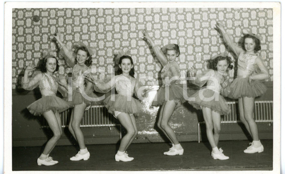 1950 ca ITALIA Saggio di danza - Gruppo di allieve in tutù - Foto 14x9 cm