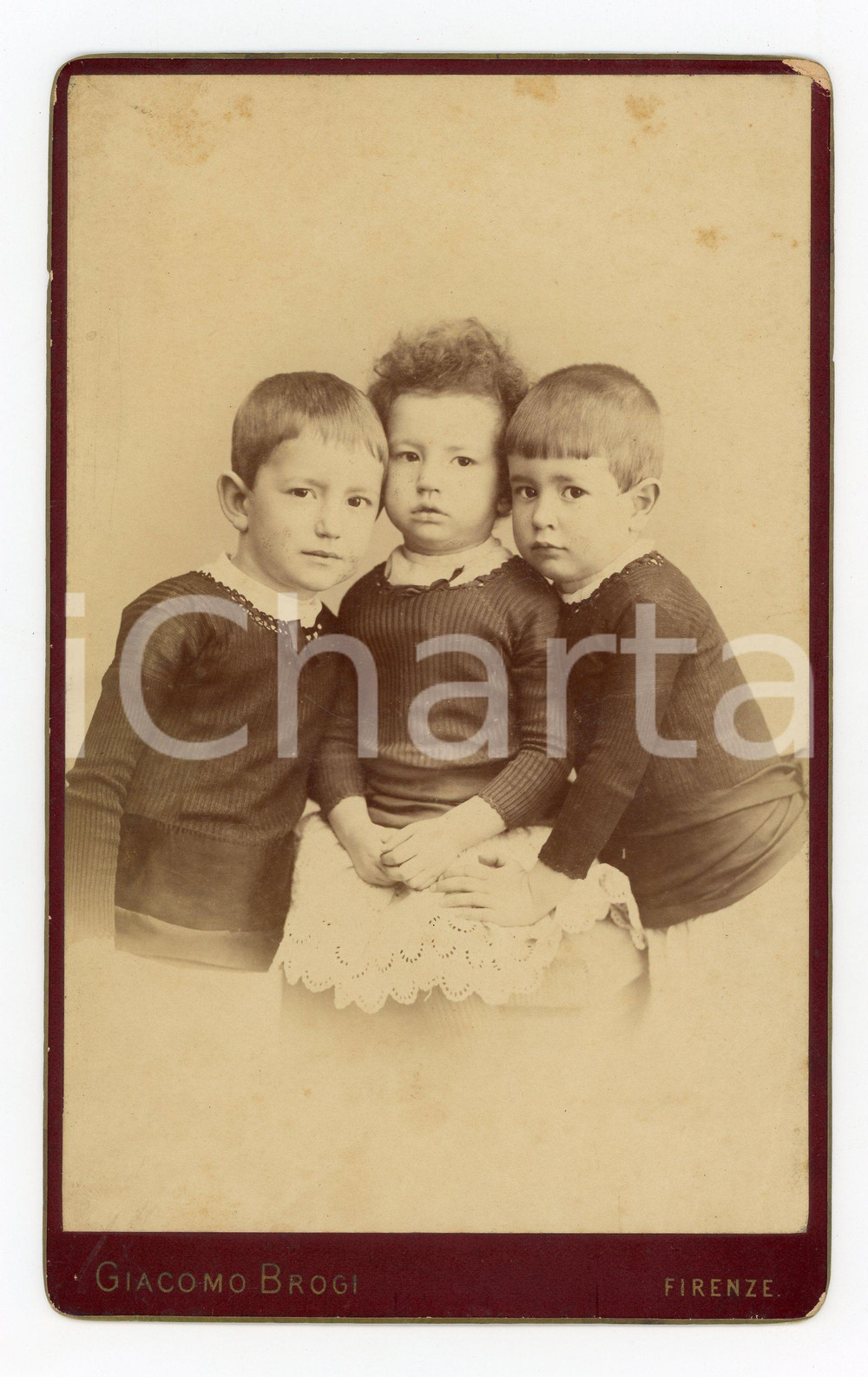 1900 ca FIRENZE Ritratto di tre fratellini con abito uguale - Foto BROGI 14x21