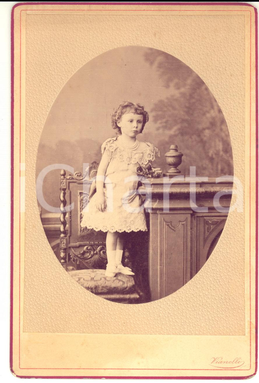 1880 ca VENEZIA Ritratto di bambina in abito di pizzo - Foto VIANELLI 11x16