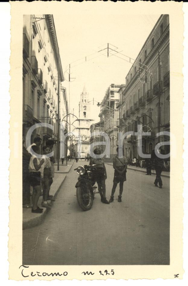 1935 TERAMO Veduta del centro Torre del Duomo *Foto ANIMATA moto bambini 7x12 cm