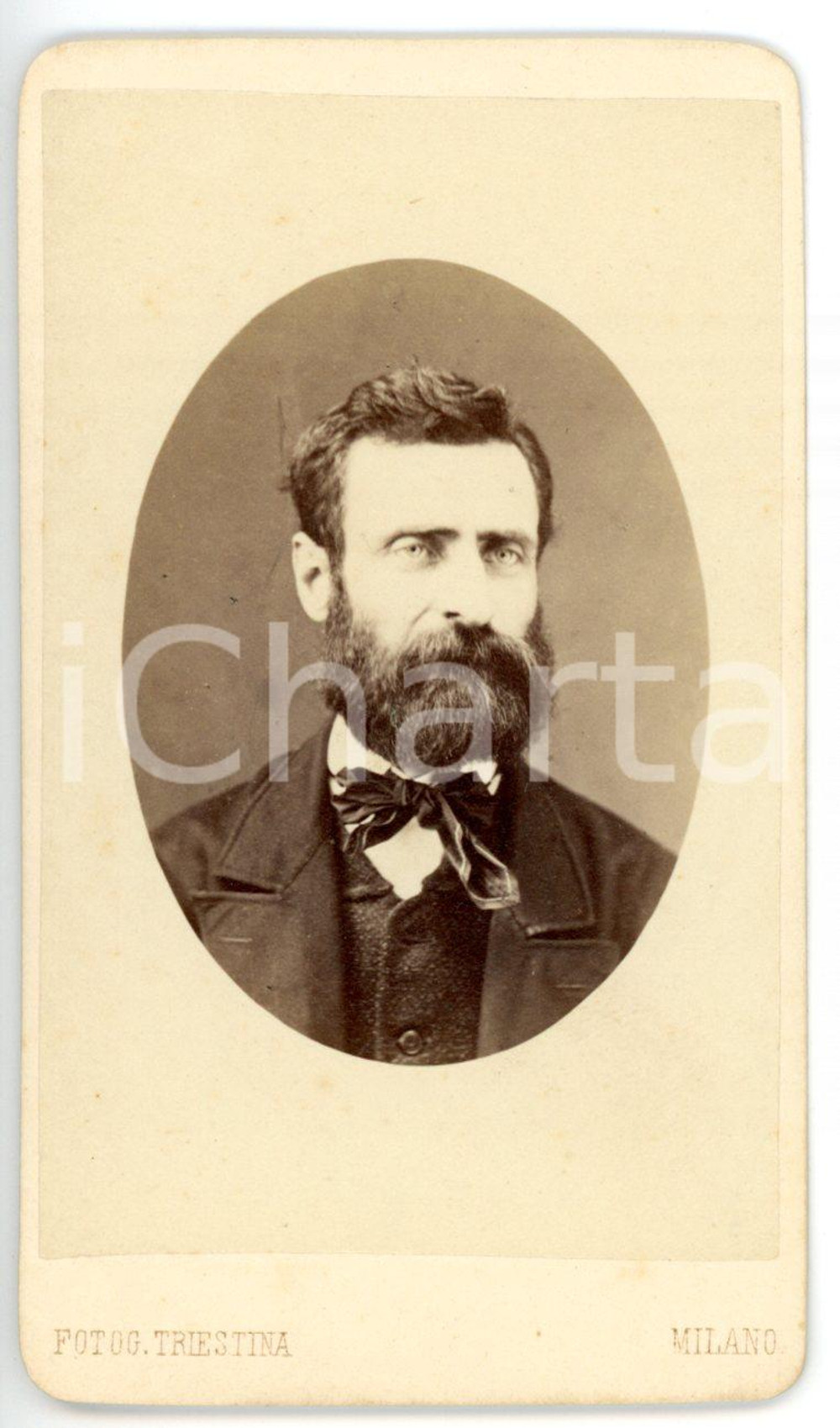 1870 ca MILANO Ritratto maschile in abito scuro *Foto TRIESTINA - CDV 