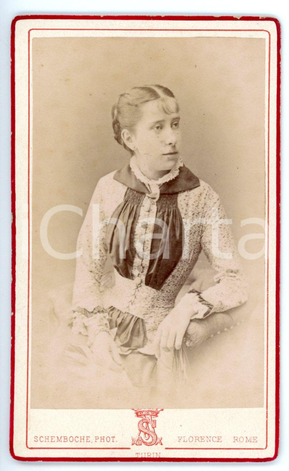 1871 TORINO Giovane donna con corpetto ricamato *Foto SCHEMBOCHE - CDV