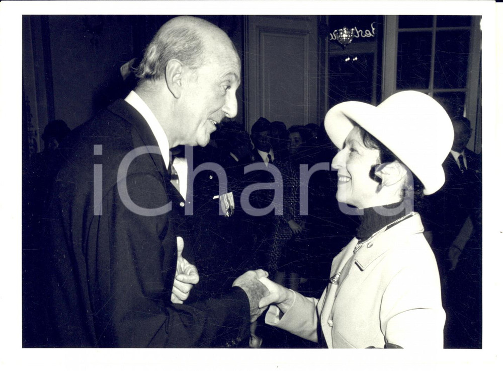 1970 CASCAIS Umberto II di SAVOIA incontra Lidia Bottallo - Foto 18x13