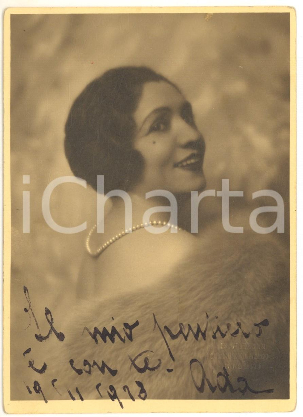 1923 MILANO Ritratto di donna in pelliccia - Foto D. FERRI con dedica 11x16 cm