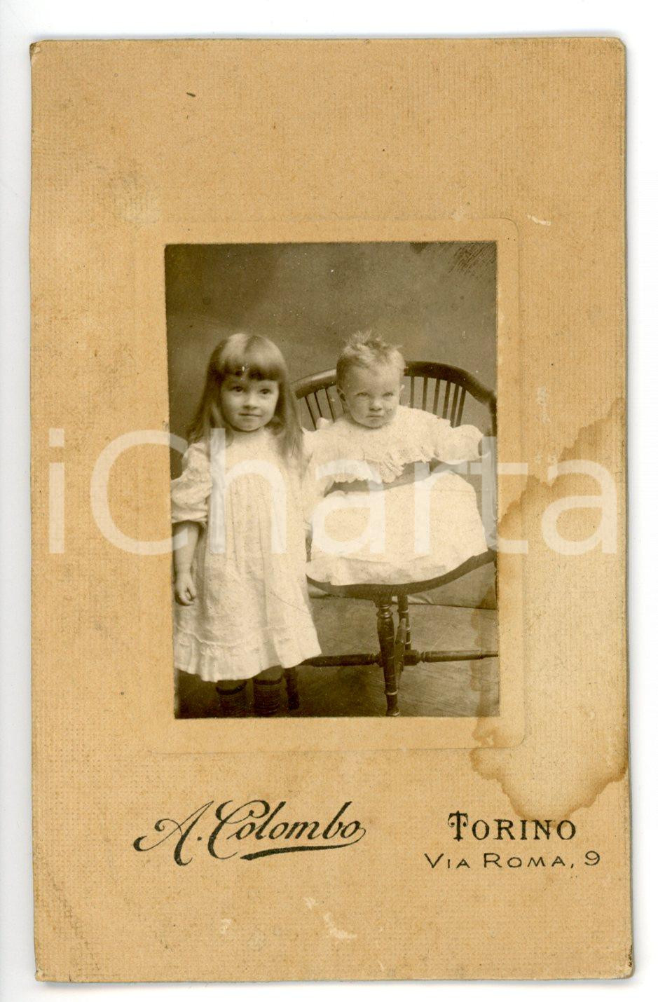 Fotografia d epoca originale 1900 ca TORINO Coppia di fratelli in abito chiaro  Foto A. COLOMBO CDV 1