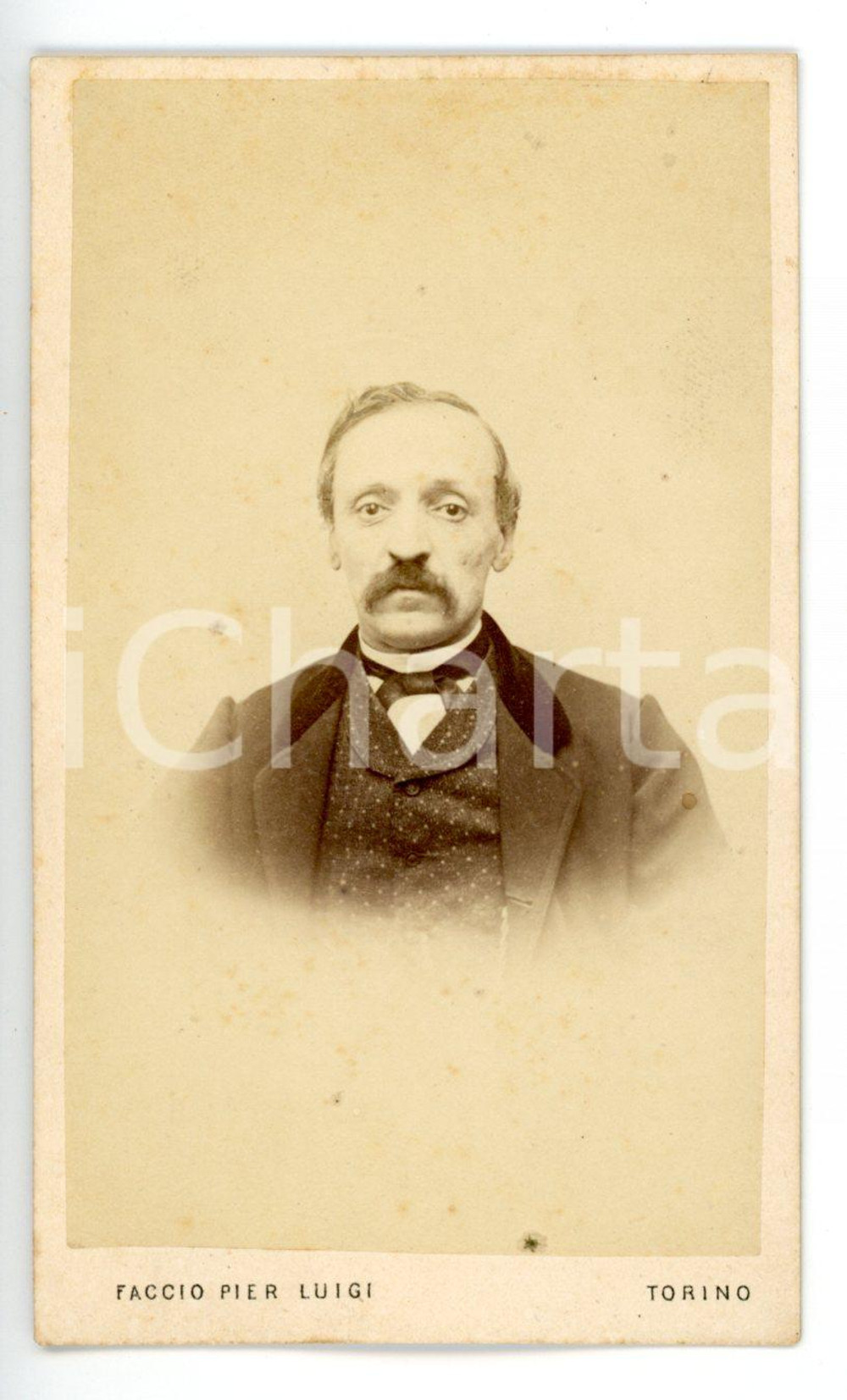 1870 ca TORINO Ritratto maschile in abito scuro *Foto Pier Luigi Faccio - CDV
