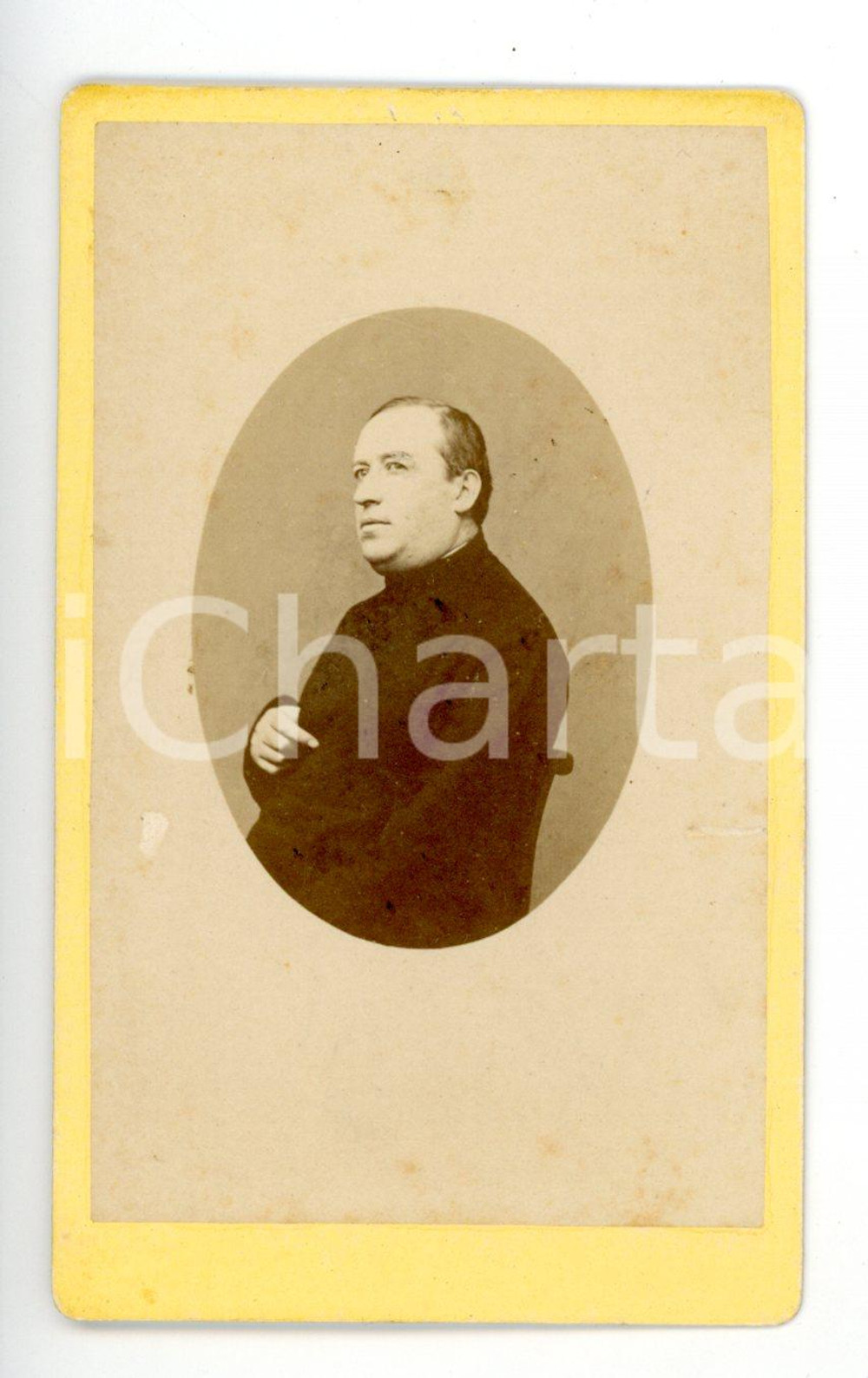 1870 ca SAVIGLIANO (CN) Ritratto di sacerdote in veste talare *Foto V. FORTE CDV