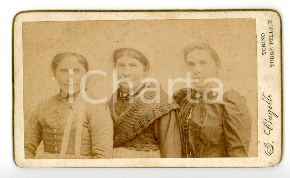 Fotografia d epoca originale 1900 ca TORRE PELLICE Ritratto di due sorelle con la madre Foto BUGELLI  CDV 1