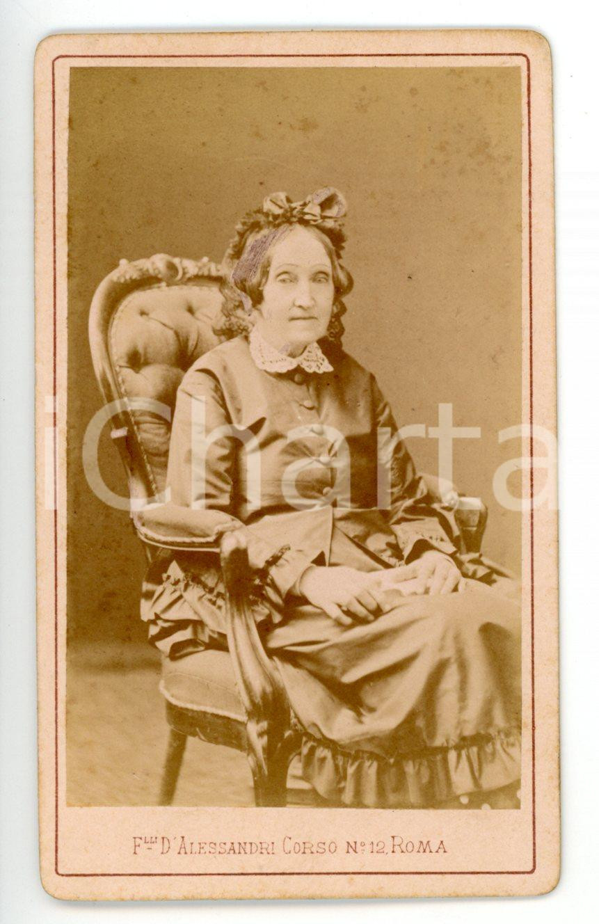 Fotografia d epoca originale 1870 ca ROMA Anziana donna con nastro tra i capelli Foto D ALESSANDRI  CDV 1