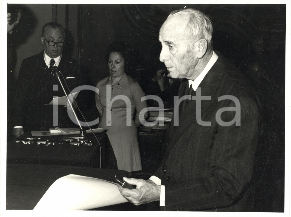 1973 PAVIA Consegna medaglia d'oro a Enzo VARINI per benemerenza *Foto 24x18 (3)