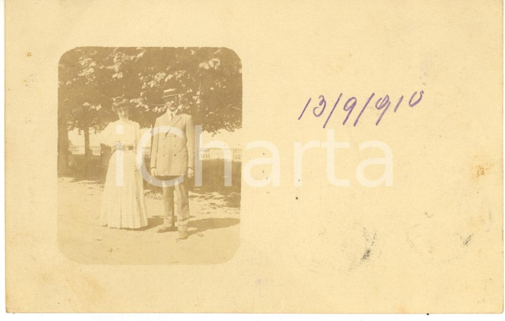 1910 ROMA Famiglia MORPURGO - Coppia di sposi al Pincio - Foto cartolina FP VG