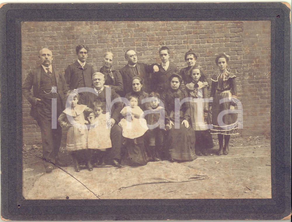 1910 ca NEW YORK Ritratto di famiglia italoamericana - Foto VINTAGE 24x18 cm