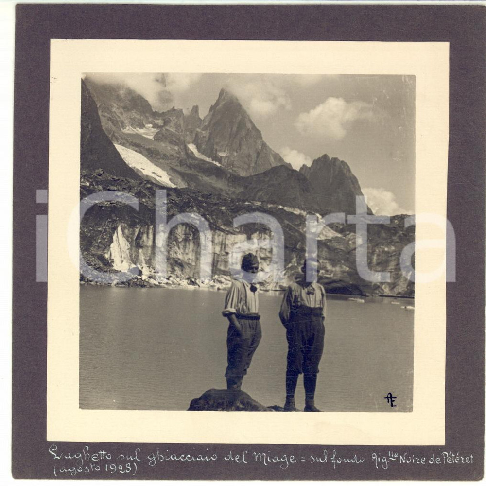 1928 Ghiacciaio del MIAGE - Escursionisti presso un laghetto - Foto 13x13 cm