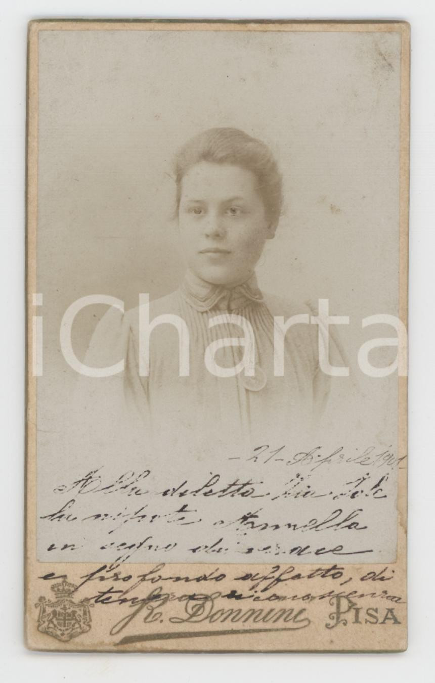 1901 PISA Giovane donna con medaglione del marito - Foto DONNINI 6x10 cm