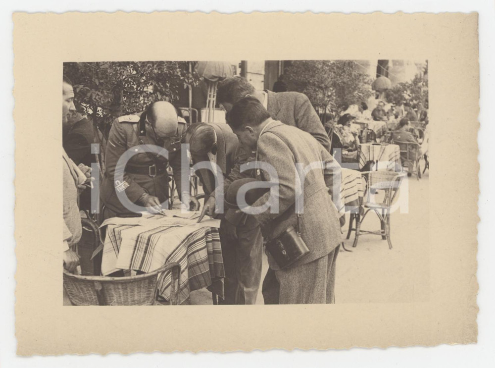 1936 BASSANO DEL GRAPPA Raduno reduci 31° Artiglieria - Studio itinerario - Foto Fotografia originale d'epoca, scattata in occasione di un raduno di ufficiali della Prima Guerra Mondiale, appartenenti al 31&deg; Reggimento Artiglieria da Campagna.  GOOD/buono  FORMATO: 12x8 cm originale e autentica 1