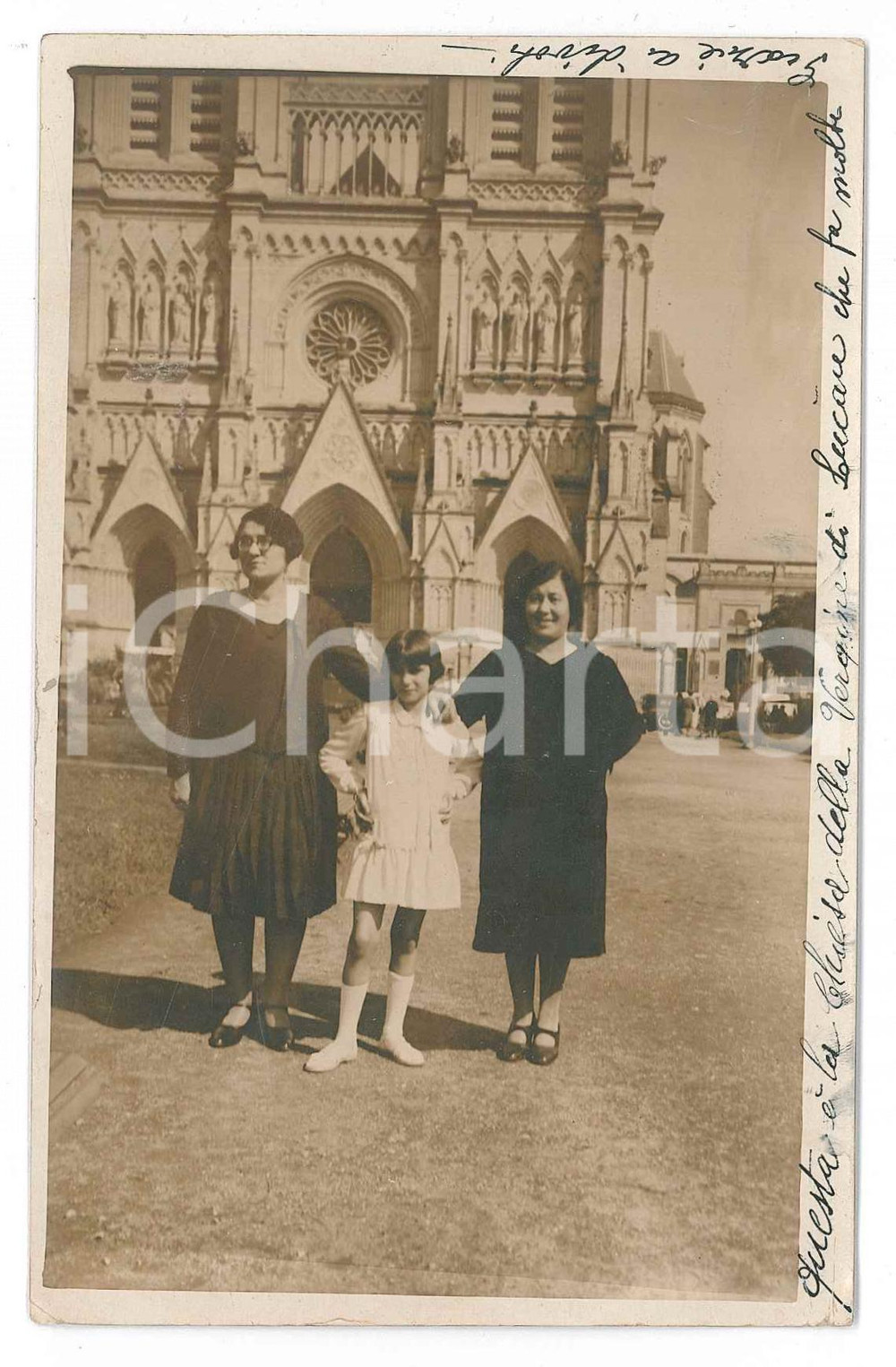 1929 LUJAN (ARGENTINA) Pellegrine italiane alla Basilica della Vergine *Foto