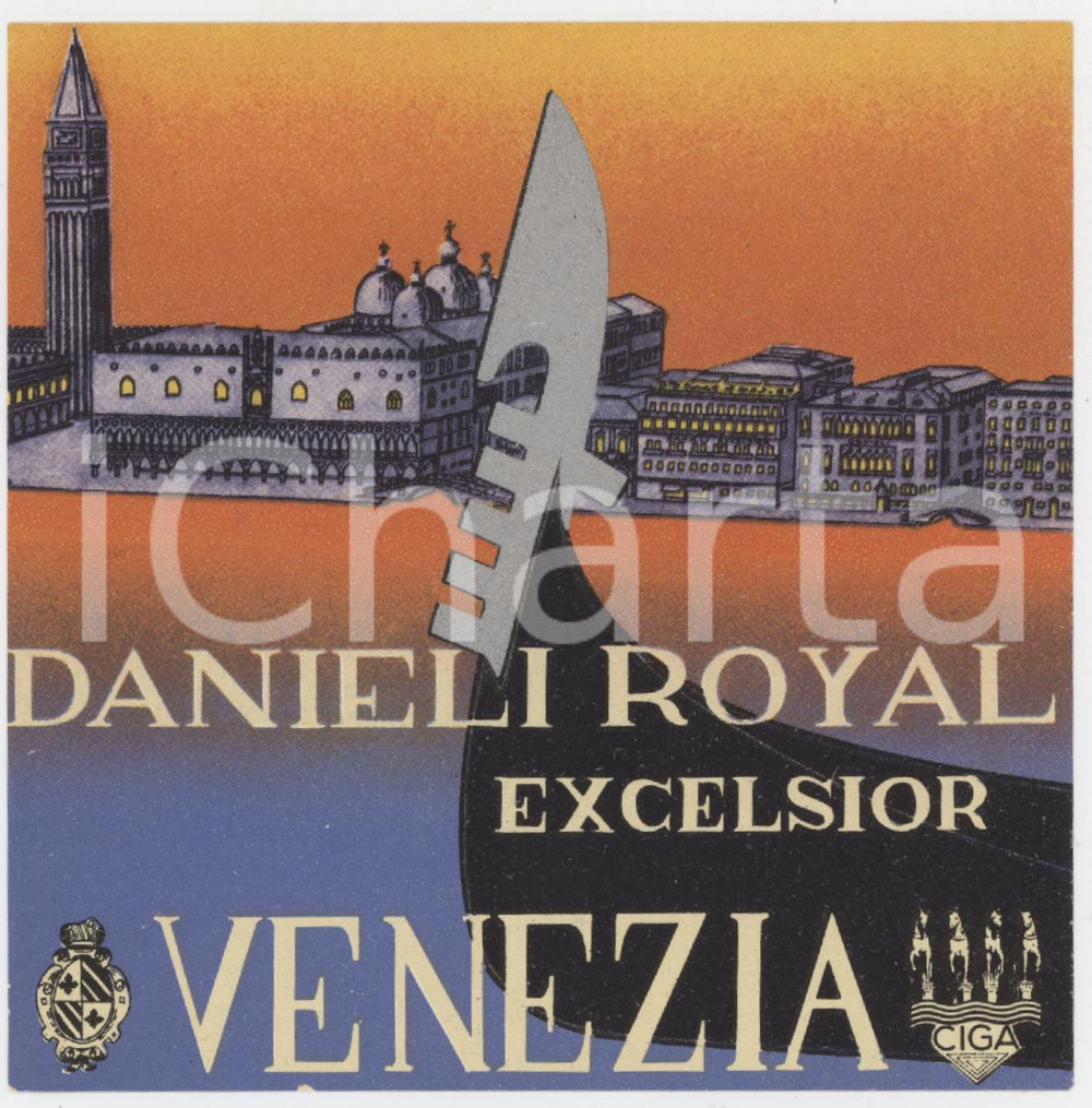 1930 ca VENEZIA - CIGA HOTEL Danieli Royal Excelsior - Etichetta 10x10 cm (1) Etichetta d'epoca.  FAIR/discreto Lieve abrasione al margine inferiore Formato: 10x10 cm originale e autentica 1