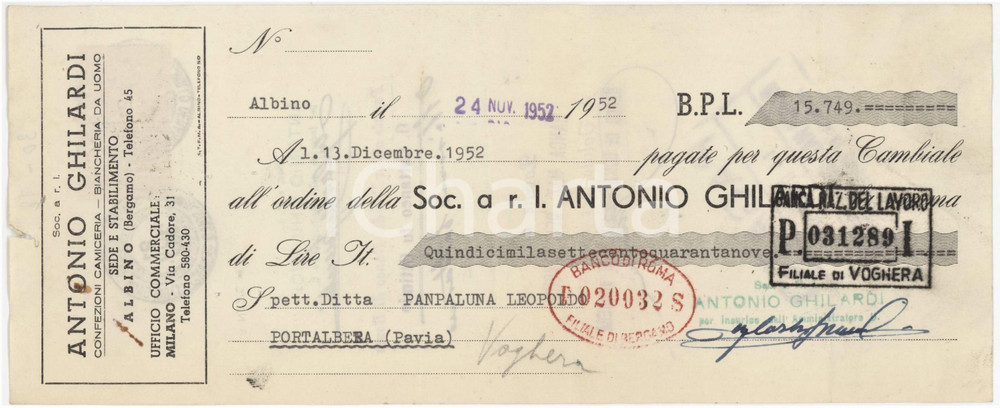 1952 ALBINO (BG) - Antonio GHILARDI Confezioni camiceria *Cambiale pubblicitaria Cambiale pubblicitaria d'epoca. POOR/danneggiato piegature d'epoca; piccoli fori da spillatura con strappo al lato destro; tracce di ruggine da preesistenti punti metallici Formato: 25x10 cm originale e autentica 1