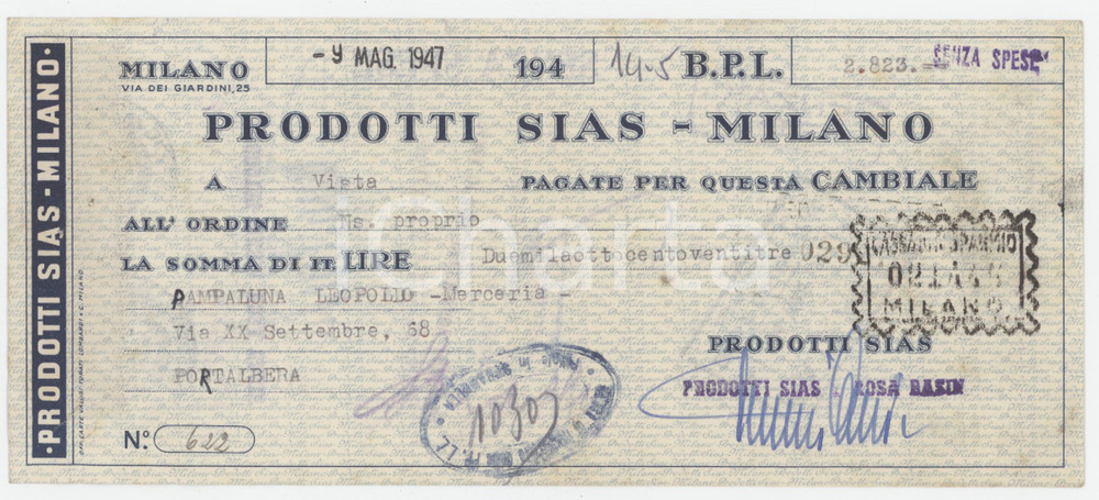 1947 MILANO via dei Giardini 25 - Prodotti SIAS - Cambiale pubblicitaria Cambiale pubblicitaria d'epoca.Presenti marche da bollo. FAIR/discreto piegature d'epoca; piccoli fori da spillatura; piccola macchia Formato: 21x9 cm originale e autentica 1
