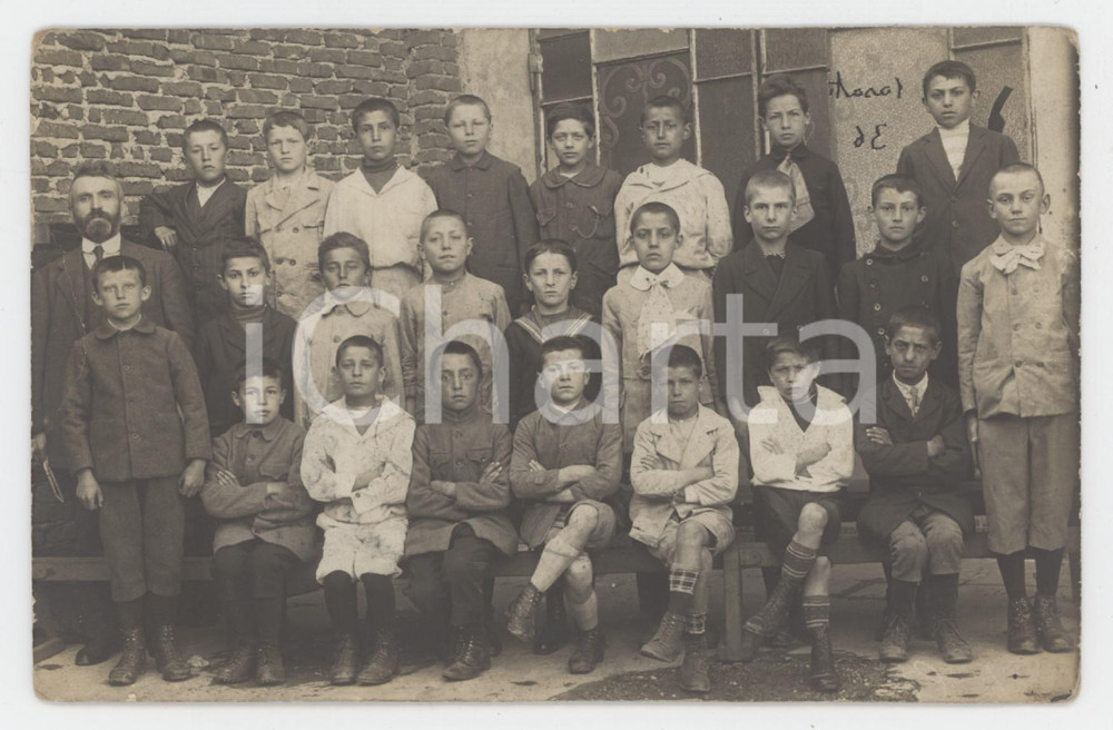 1915 ca COSTUME ITALIA Classe maschile con maestro - Ritratto - Foto 14x9 cm