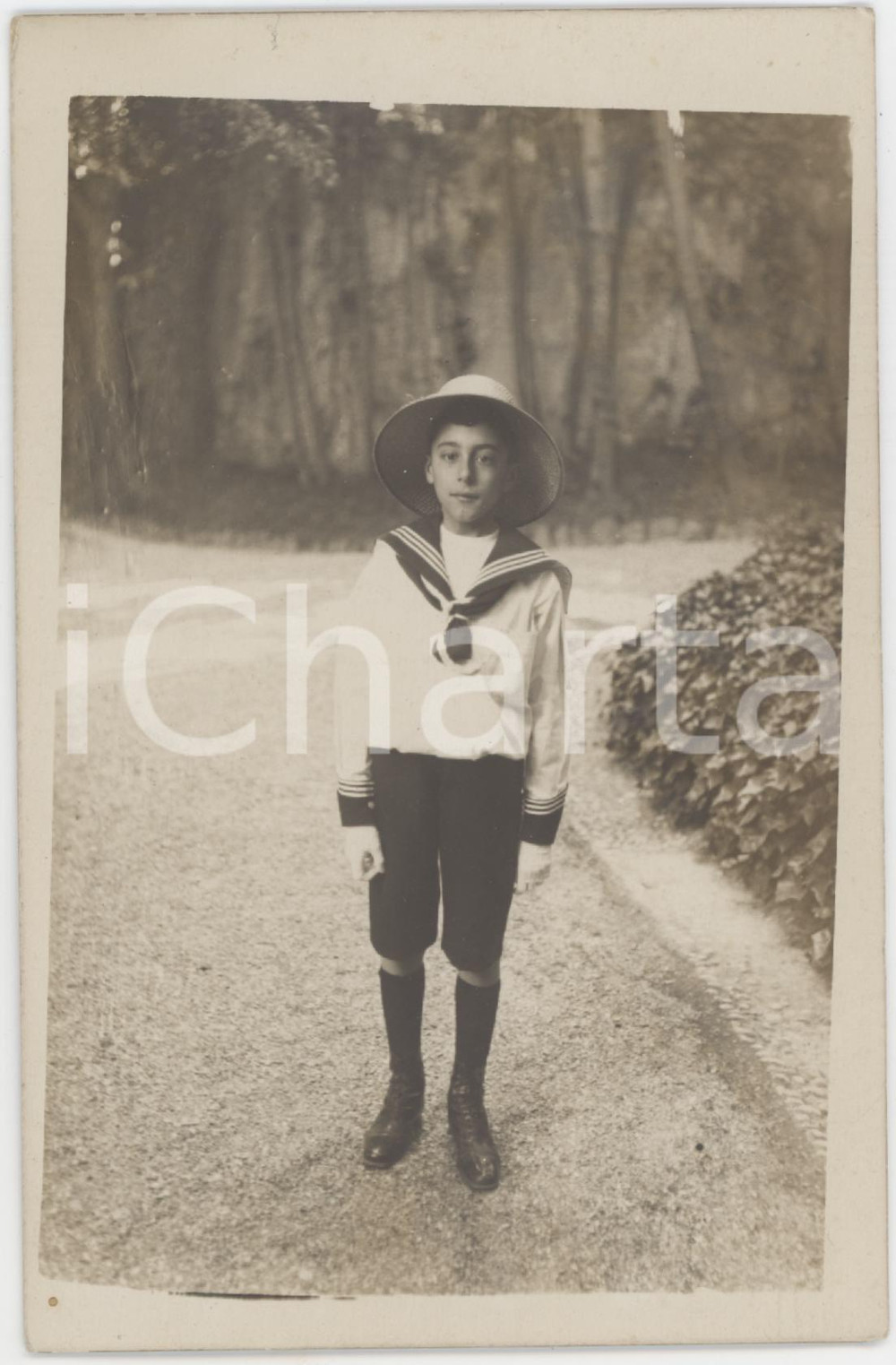 1930 ca ITALIA - COSTUME Ragazzo con vestito da esploratore - Foto 9x14 cm