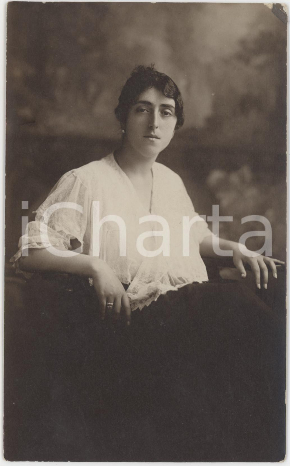 1919 TORINO Ritratto femminile - Fotocartolina 8x14 cm