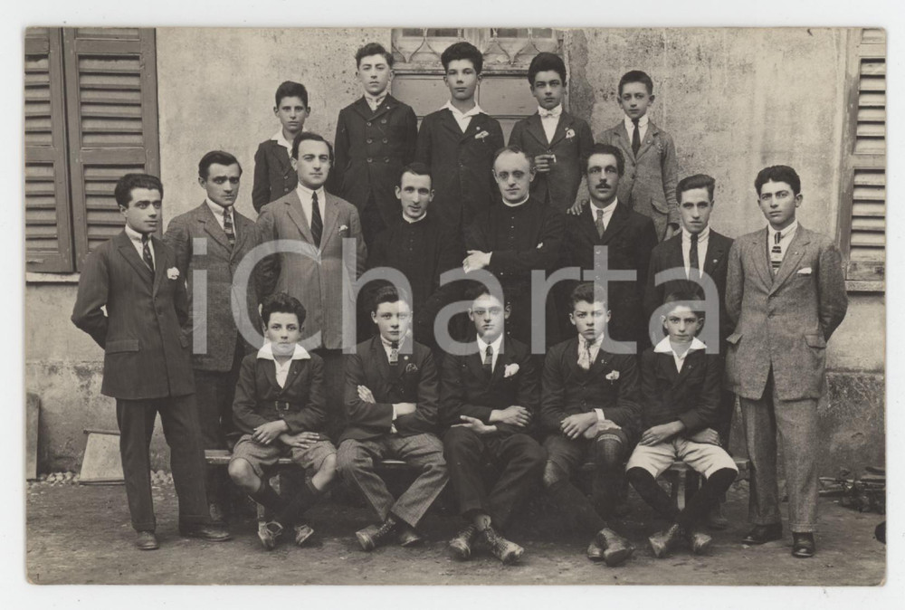 1920 PARONA Sacerdoti con studenti - Foto Eugenio COLLI 13x8 cm