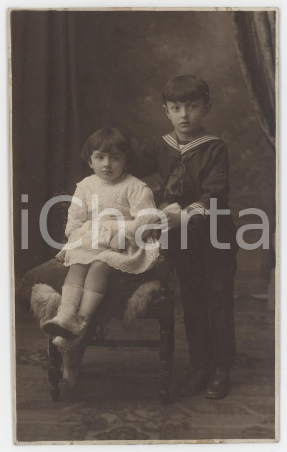 1920 ca BAMBINI - TORINO - Fratello e sorella con poltrona *Foto Dante MORONI
